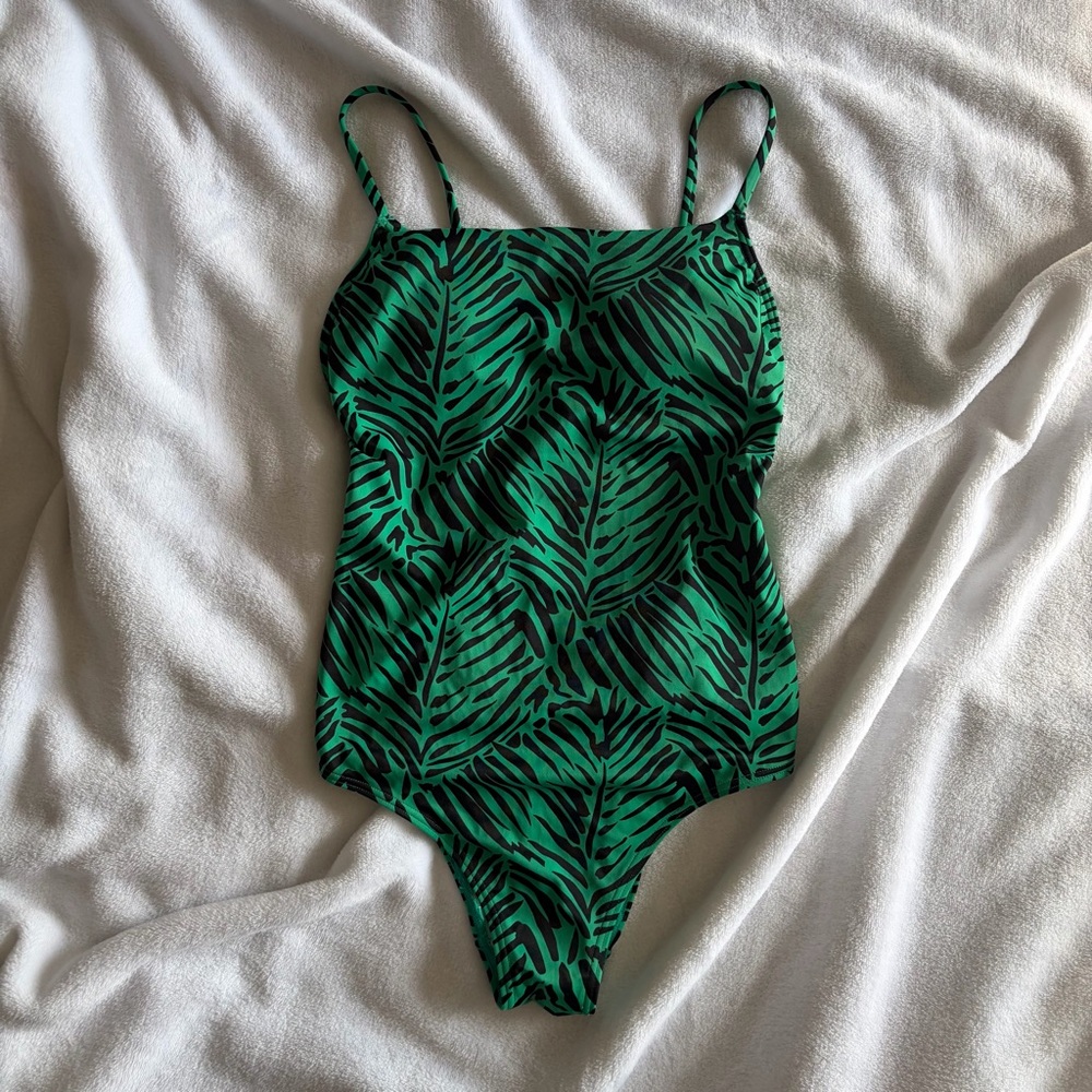 Victoria's Secret Green & Black Banana Leaf One-Piece Swimsuit | size S/P